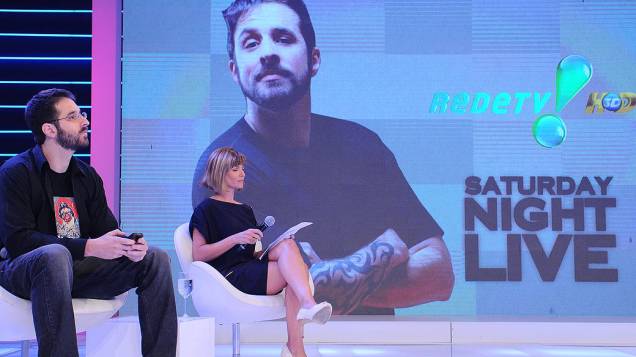 O humorista Rafinha Bastos vai apresentar o Saturday Night Live brasileiro na Rede TV!
