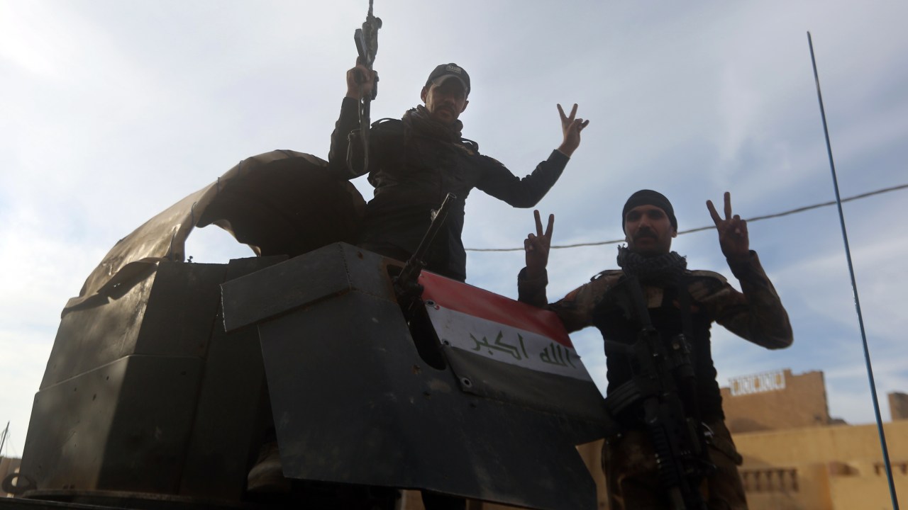 O Exército do Iraque afirma ter derrotado neste domingo o Estado Islâmico em Ramadi, importante capital de província a oeste de Bagdá
