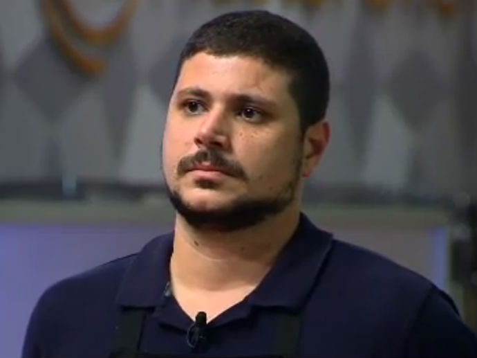 Raul vence prova e conquista vaga na semifinal do MasterChef