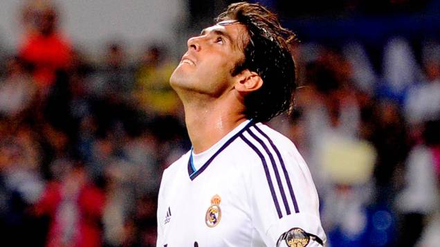 Kaká comemora o segundo gol sobre o Millonarios  válida pelo Troféu Santiago Bernabeu