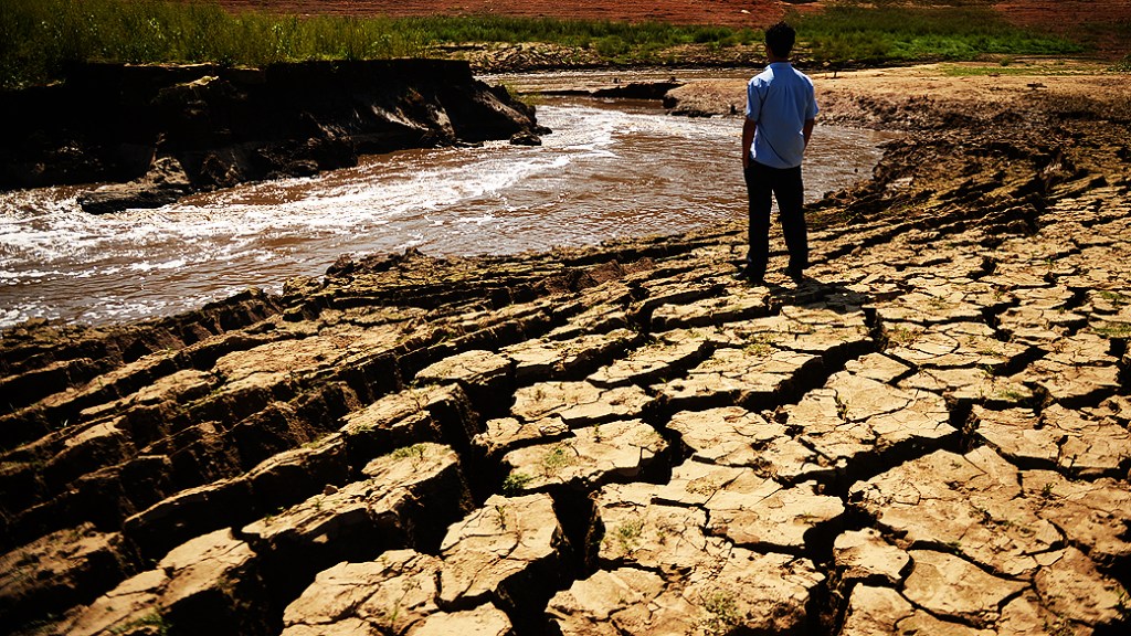 Represa Jaguari, em Bragança Paulista, que faz parte do Sistema Cantareira. O nível de água do reservatório chegou a 9% da última semana