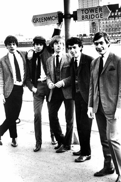 Rolling Stones possa para foto em Londres no ano de 1963
