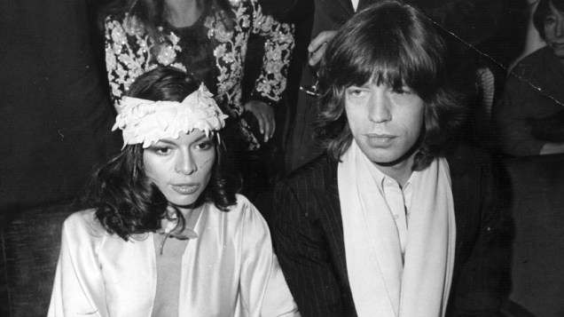 Mick e Bianca Jagger em 1975