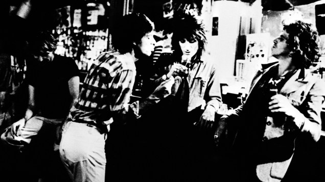 Membros do Rolling Stones na boate Trax em Nova Iorque no ano de 1977