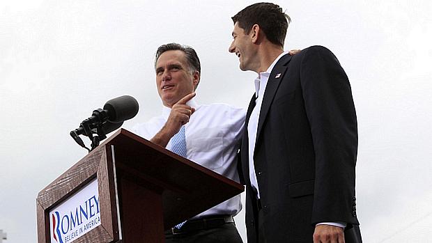 "Vamos dar as boas-vindas ao próximo presidente dos Estados Unidos, Paul Ryan", disse Romney