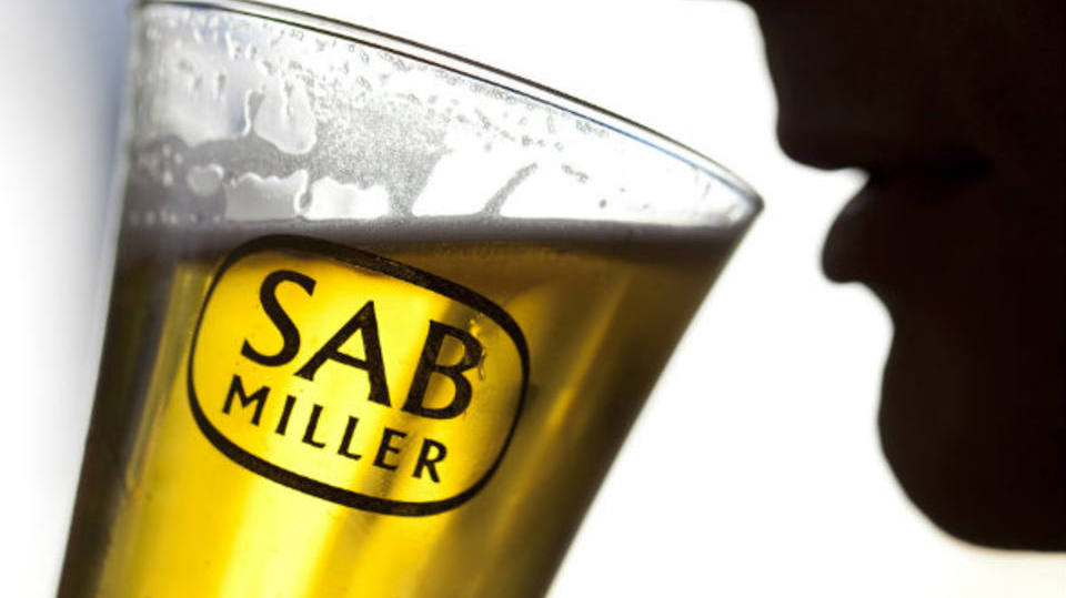 AB InBev, de capital belga e brasileiro, disse que está disposta a pagar 44 libras em dinheiro por cada ação da SABMiller