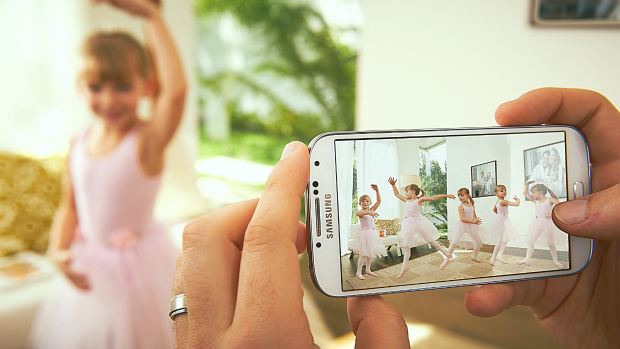 Samsung lança Galaxy S4 no Brasil