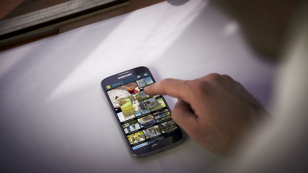 Samsung lança Galaxy S4 no Brasil