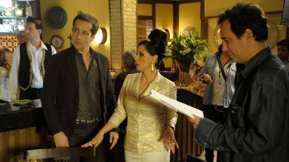 Making of do seriado Tapas & Beijos, da Globo, em dia de participação de Sônia Braga
