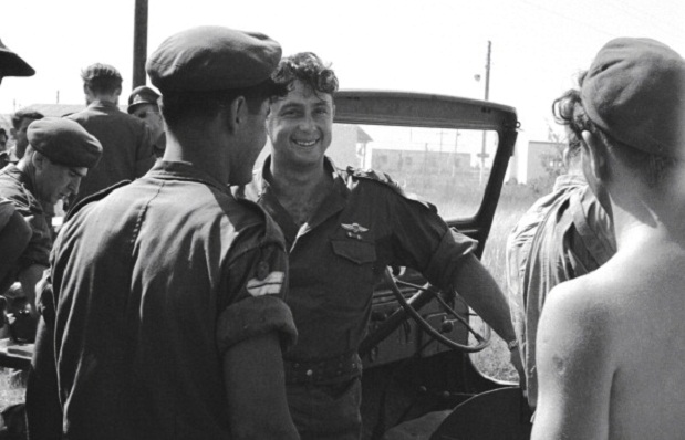 Ariel Sharon em 1957
