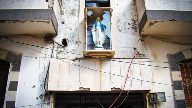 Áreas cristãs também têm sido alvo de bombardeios e combates entre rebeldes e tropas do regime sírio
