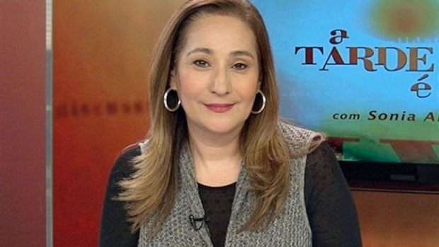 Sonia Abrão, apresentadora do 'A Tarde É Sua', na RedeTV!