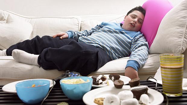 Falta de sono está ligada ao aumento da obesidade