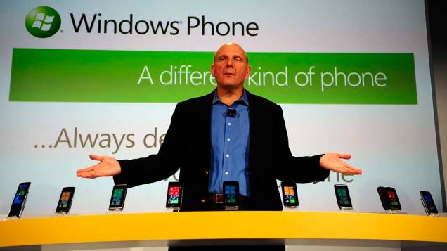 Steve Ballmer no lançamento do Windows Phone 7 (WP7) – 11/10/2010