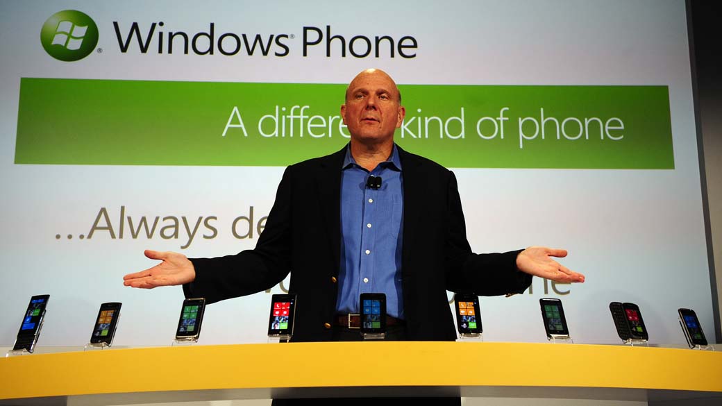 Steve Ballmer no lançamento do Windows Phone 7 (WP7) – 11/10/2010