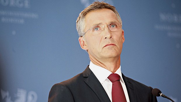 O primeiro-ministro Jens Stoltenberg rejeita a ideia de deixar o cargo