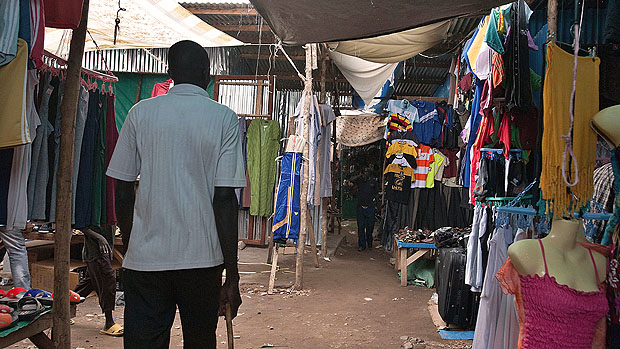 Comércio na capital Juba, no Sudão do Sul