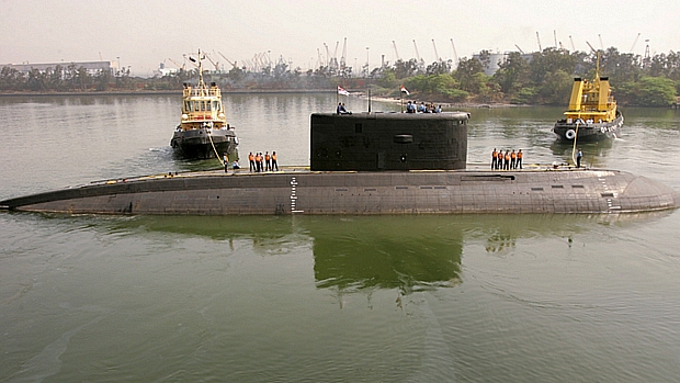 Sumarino indiano Sindhurakshak, em imagem de fevereiro de 2006