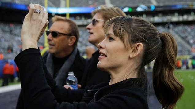 Celebridades acompanham a vitória dos Seahawks no Super Bowl, na foto Jennifer Garner
