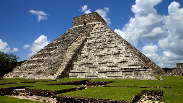 O templo maia de Kukulcán foi construído no século XII d.C. na região da Península de Yucatán, no sudeste do México