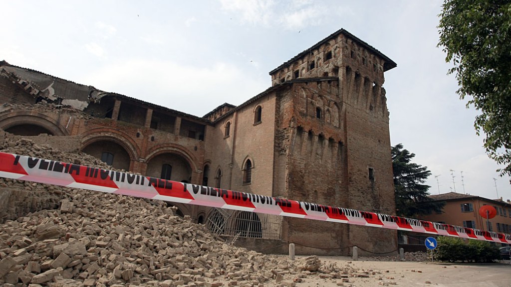 Castello delle Rocche após terremotos de maio em Emilia Romagna, norte da Itália