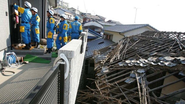 <p>20 de março de 2005: Um terremoto de 7 graus na escala Richter atinge a ilha de Kyushu, causa uma morte e deixa 735 feridos</p>