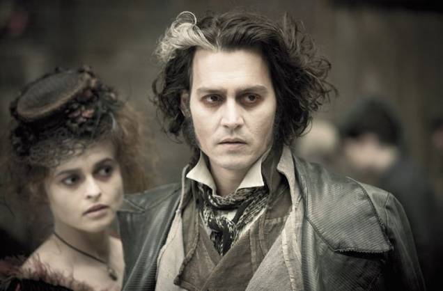 O musical Sweeney Todd - O Barbeiro Demoníaco da Rua Fleet (2008) traz Johnny Depp e Helena Bonham Carter nos papéis principais