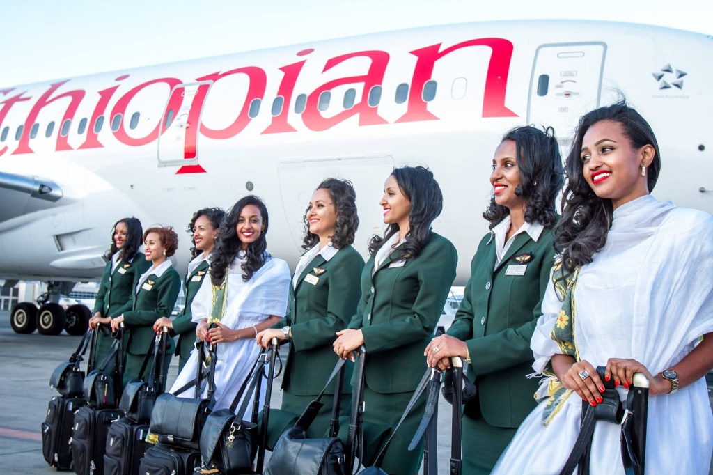 Tripulação feminina da Ethiopian Airlines