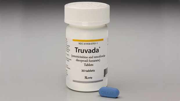 O Truvada é comercializado desde 2004 para combater o HIV, mas só agora deverá ser vendido como droga capaz de impedir a infecção em pessoas saudáveis