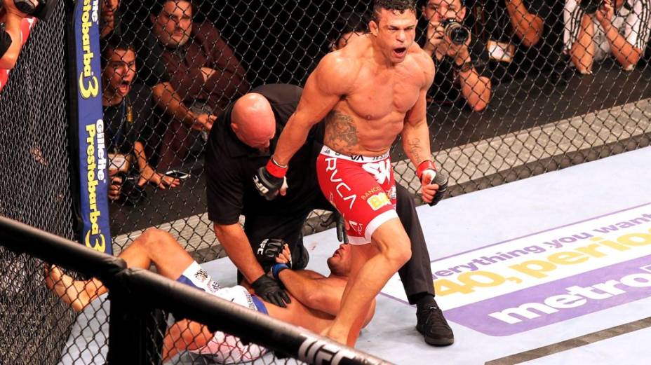 UFC Goiânia: Vitor Belfort derrota Dan Henderson