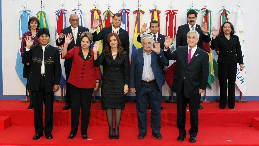 Assim como o Mercosul, a Unasul suspendeu o Paraguai até as eleições
