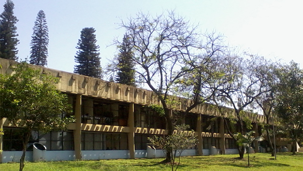 Prédio da Faculdade de ciências e letras da Unesp, em Araraquara