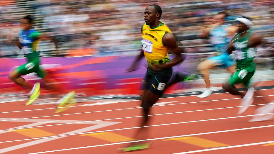 Usain Bolt durante a prova de classificação para as semifinais dos 200m, em 07/08/2012