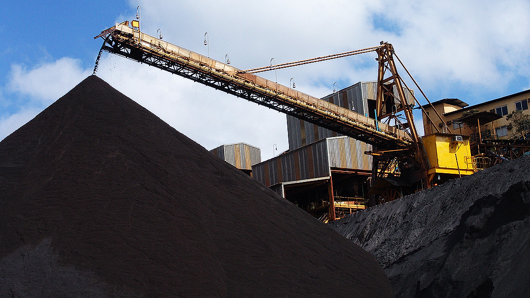 Mesmo com o ajuste, a meta de produção de minério de ferro de 340 milhões de toneladas neste ano está mantida, diz executivo da Vale