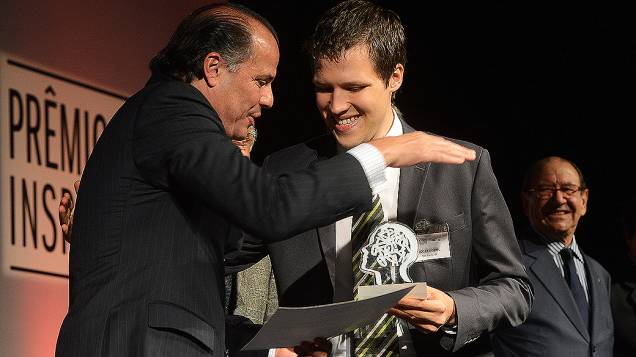 Roger Koeppl vencedor do Prêmio Jovens Inspiradores 2012