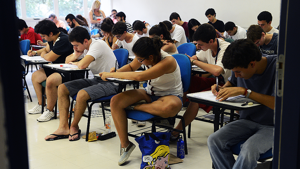 Entre os inscritos, 35,3% são de escola pública, mas entre os aprovados, os estudantes dessa rede de ensino representam 26,3%