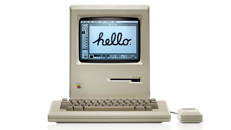 O Macintosh original, de 1984, foi o primeiro computador a trazer interface gráfica e mouse