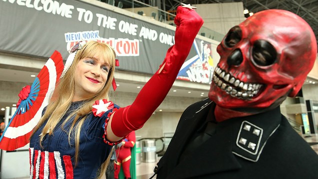 Visitantes usam fantasia de personagens de séries de TV, games e super-heróis de quadrinhos e mangá durante a Comic Con 2013