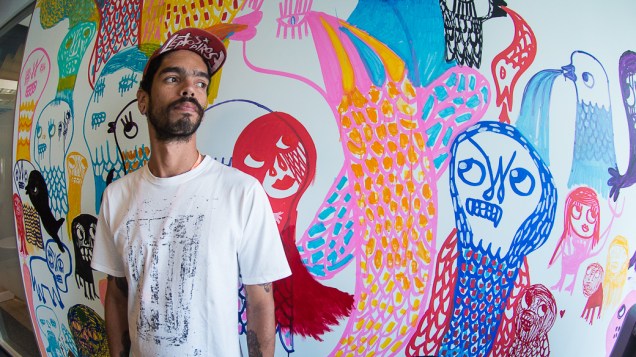 Artistas apresentam trabalhos em escritório do Facebook, em São Paulo