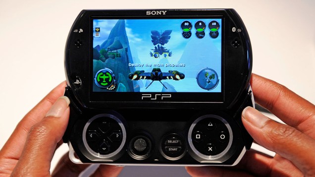 o novo PSP Go é apresentado na feira de games E3 de 2009