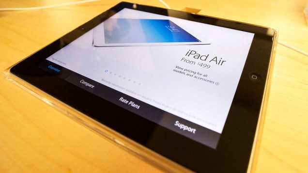 Display do novo Ipad Air dentro da Apple Store na Quinta Avenida, em Nova York