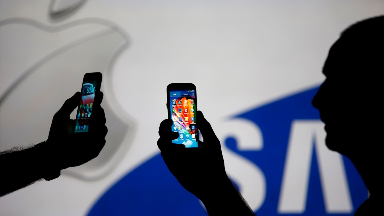 A batalha judicial entre as líderes mundiais de smartphones começou em 2011