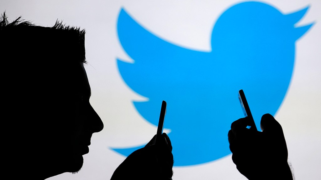 Nova fronteira do Twitter é estimular o comércio na rede social por meio do celular