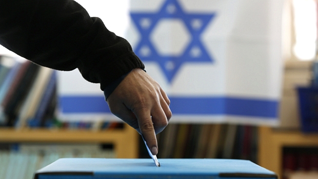 Israelenses votam nas eleições parlamentares
