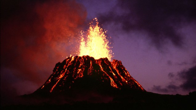 <p>Vulcão Kilauea no Havaí, Estados Unidos</p>