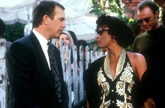Também em 1992, Whitney Houston protagonizou o filme O Guarda-Costas, ao lado de Kevin Costner. A produção arrecadou mais de 500 milhões de dólares no mundo todo.