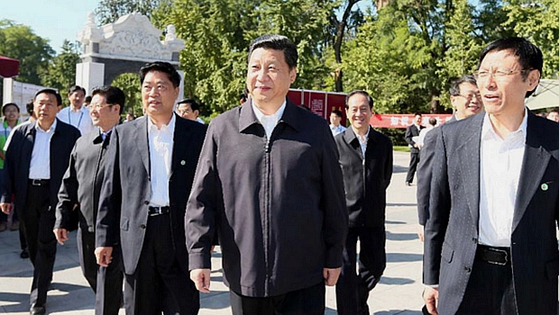 Após boatos sobre seu estado de saúde, Xi Jinping visita Universidade de Agricultura de Pequim