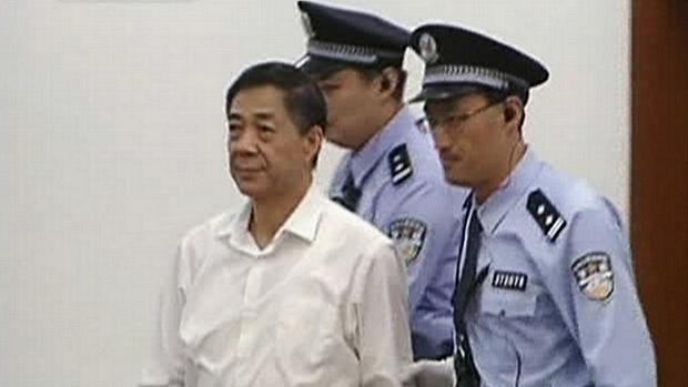 O primeiro dia de julgamento de Bo Xilai já foi encerrado, mas deve continuar na sexta-feira