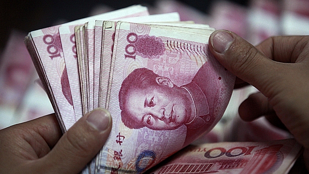 PBoC injetou 330 bilhões de yuians no sistema financeiro desde segunda-feira
