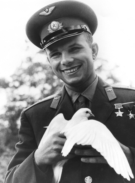 <p><strong>1961</strong> – Yuri Gagarin</p>